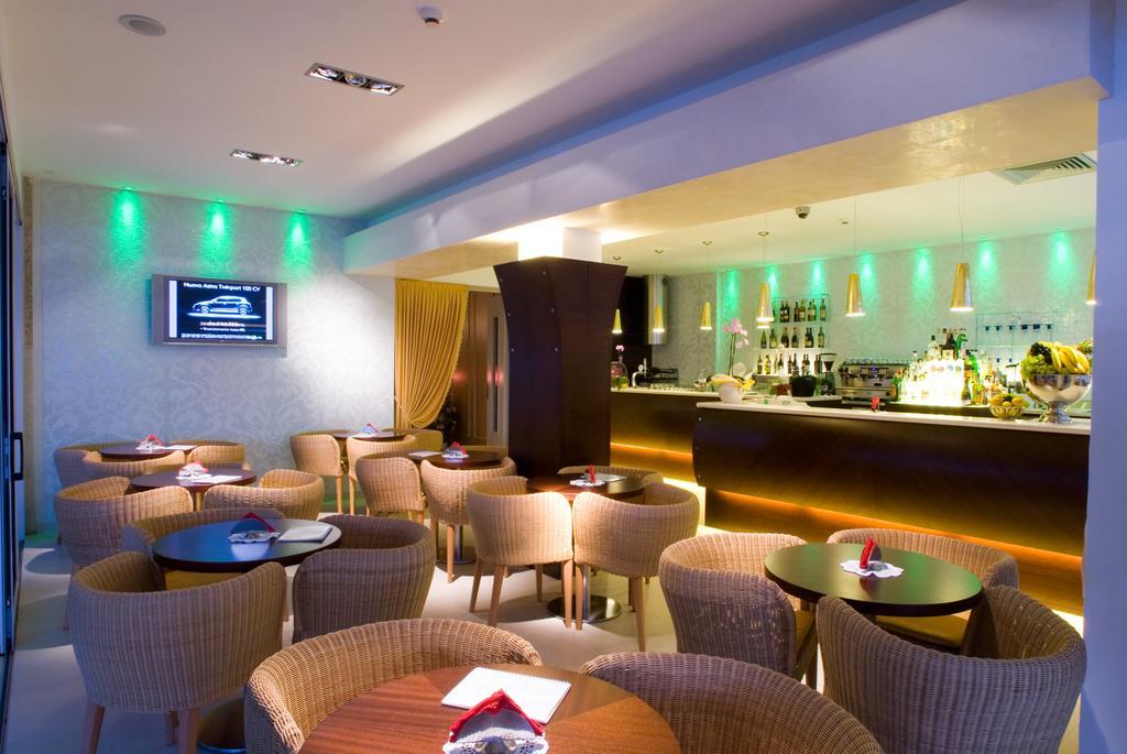 Hotel Montecarlo 4*